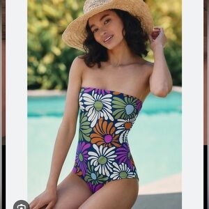 Girls One-Piece Swimsuit in Navy with Multicolor Daisy Print